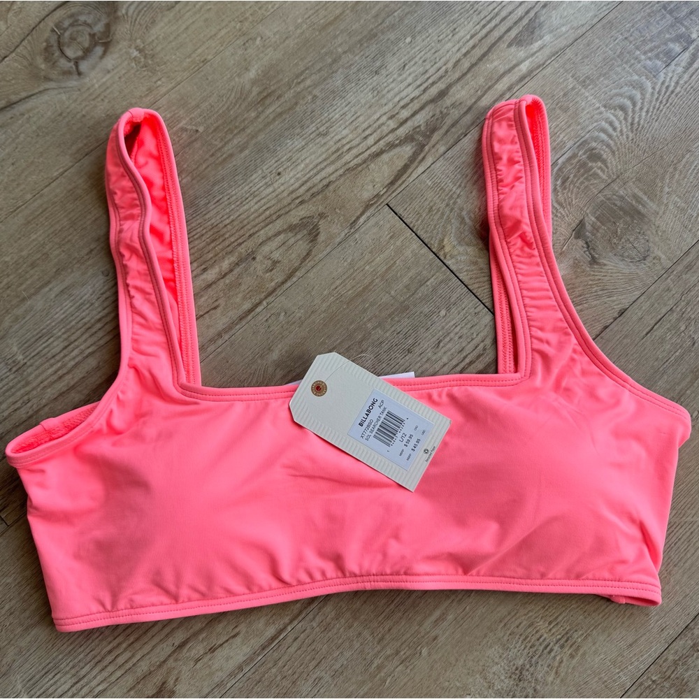 NWT Billabong Bikini Top Size small
